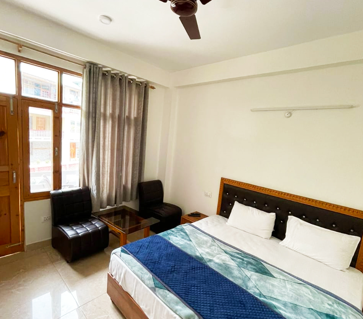 Booking Room